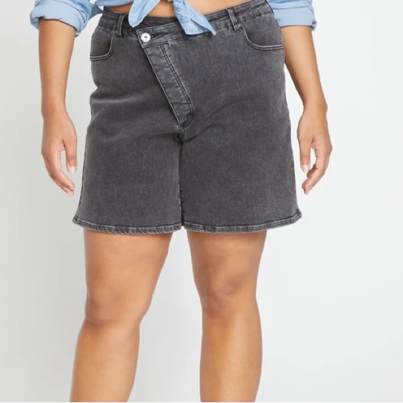 Crossover waist denim shorts - Picture 1 of 5